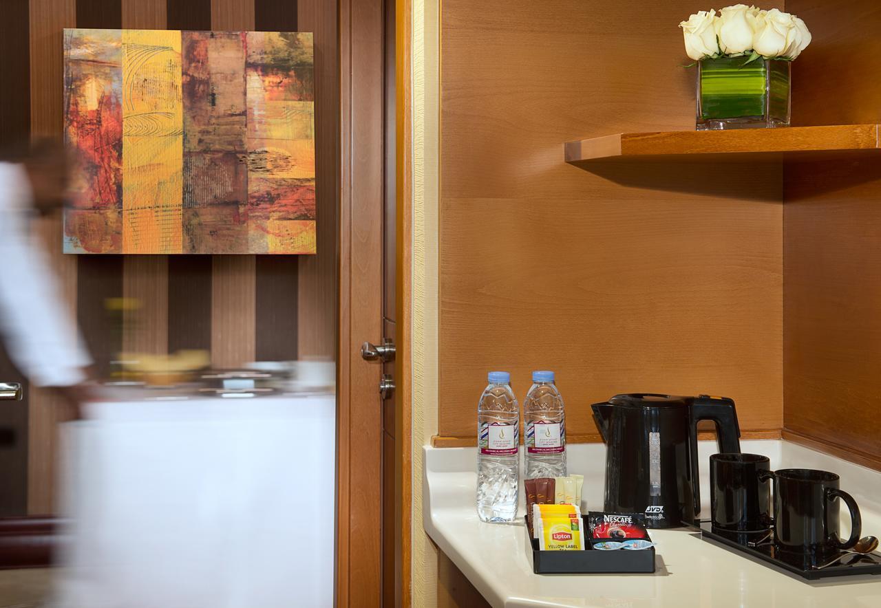 City Seasons Towers Hotel Bur Ντουμπάι Εξωτερικό φωτογραφία