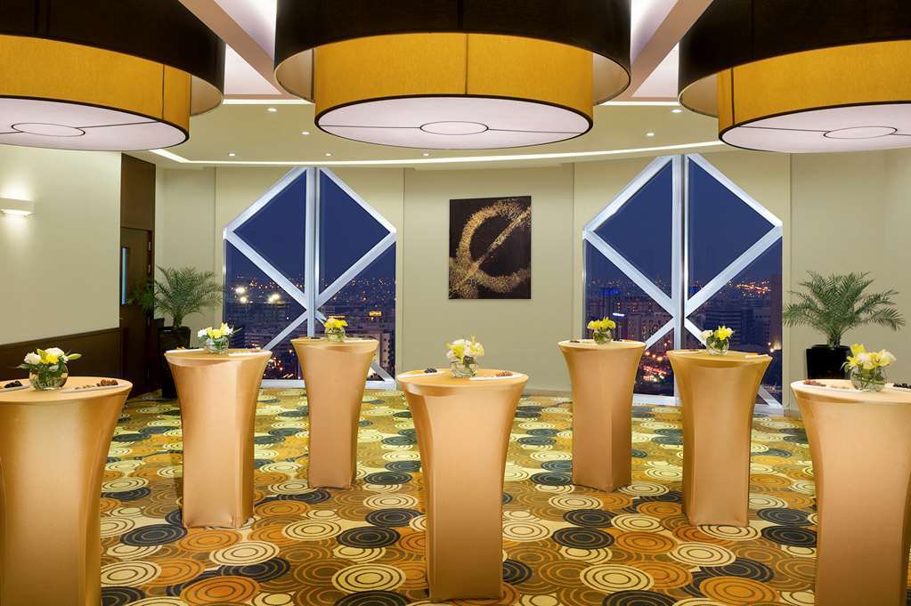 City Seasons Towers Hotel Bur Ντουμπάι Ανέσεις φωτογραφία